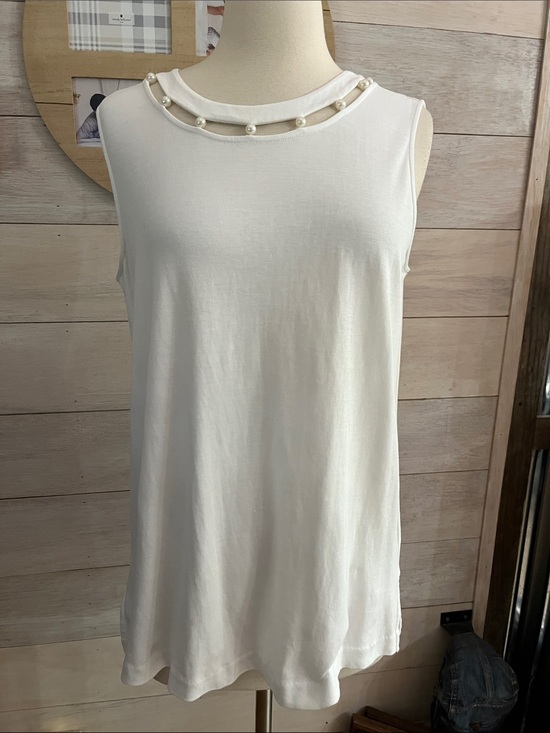 Joan Vass Tops - Joan Vass White Pearl-Trim Sleeveless Tank L